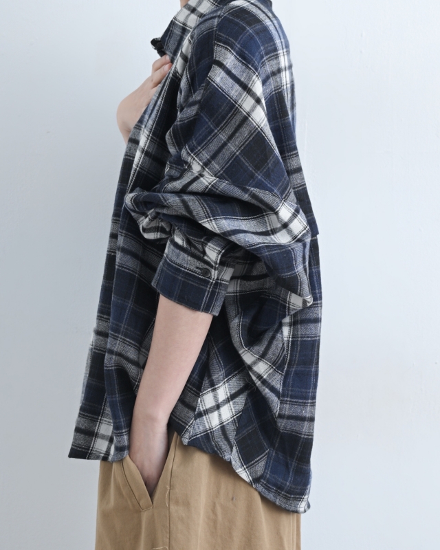 韓 白線格文襯衫 2色 size