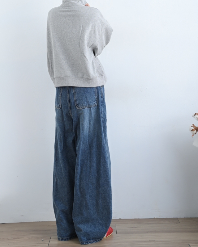 韓 小釦半襟上衣 size