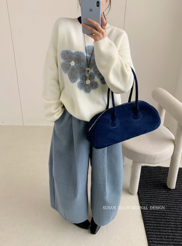 韓 大花小立體花上衣 2色 size