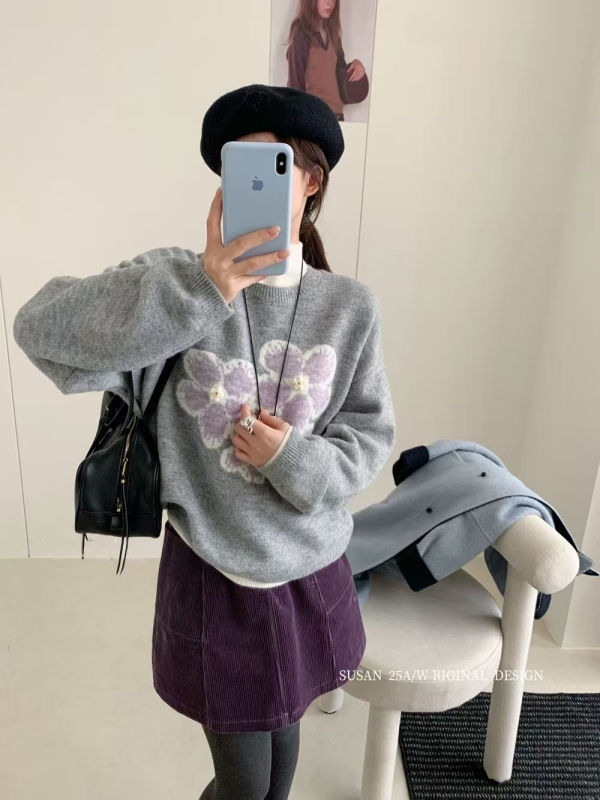 韓 大花小立體花上衣 2色 size