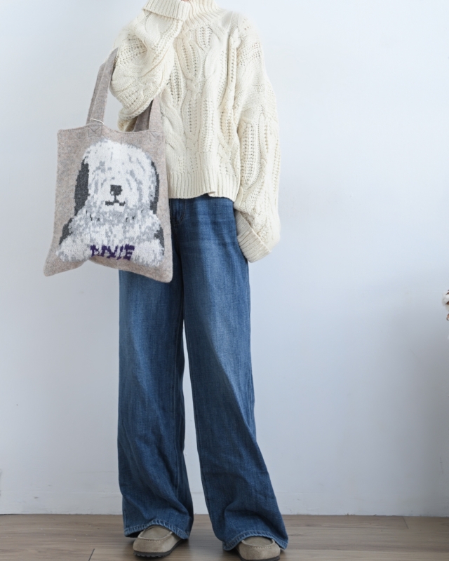 韓 小高領寬袖毛衣 2色 size