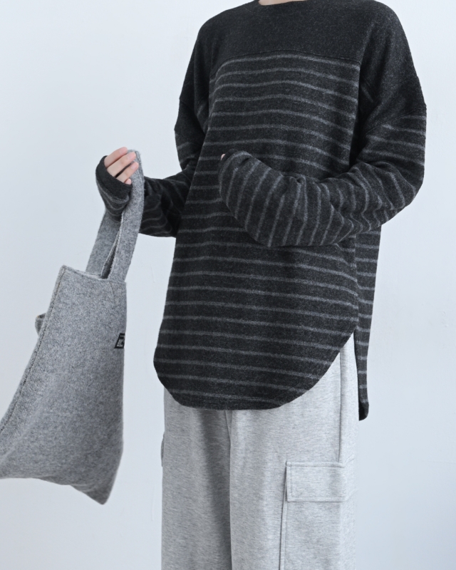 韓 微起毛條文上衣 2色 size