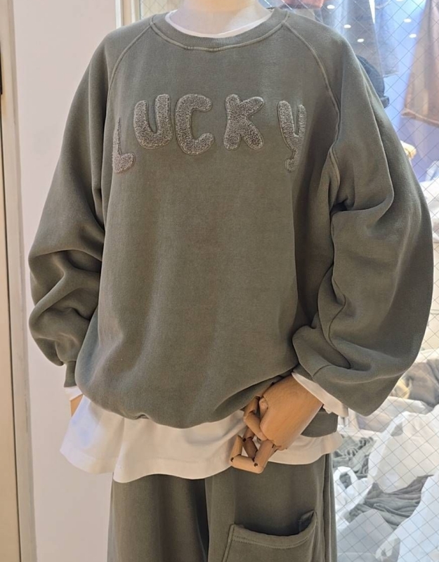 韓 舒服綿質英文字上衣 3色 size