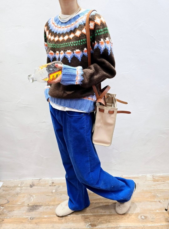 韓 繽紛圖騰上衣 2色 size