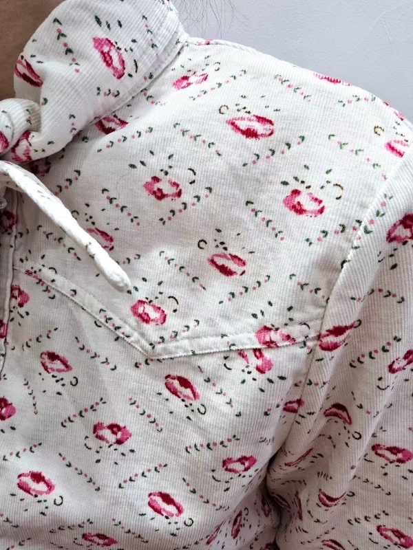 韓 啾啾印花襯衫 2色