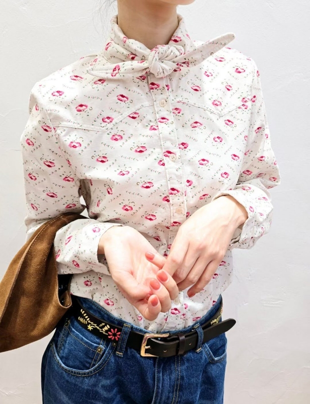 韓 啾啾印花襯衫 2色