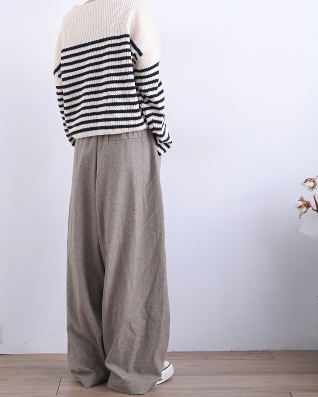 韓 英文字寬鬆橫文上衣 3色 size