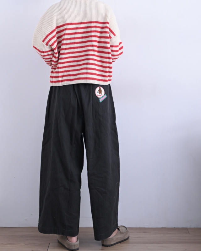 韓 英文字寬鬆橫文上衣 3色 size