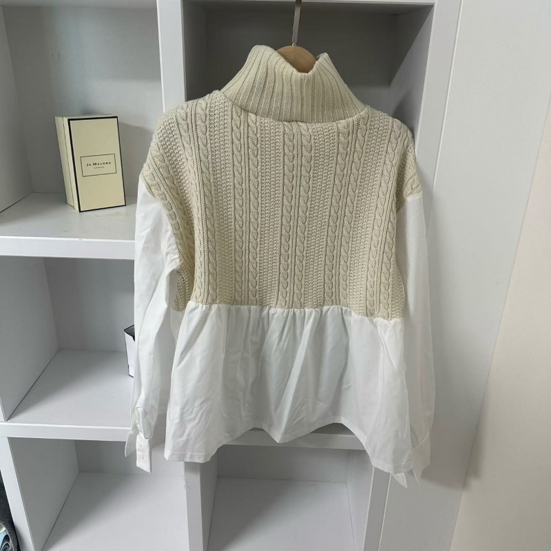 韓 假兩件式小高領上衣 色