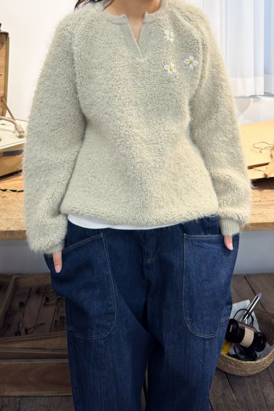 韓 三短小花V領上衣 2色