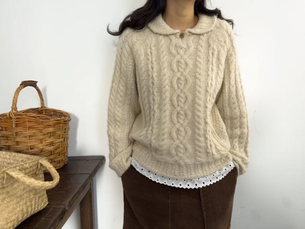 韓 有領捲捲麻花上衣 2色