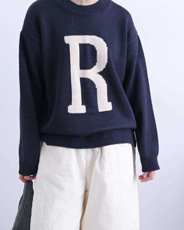 韓 大R英文字上衣 3色 size