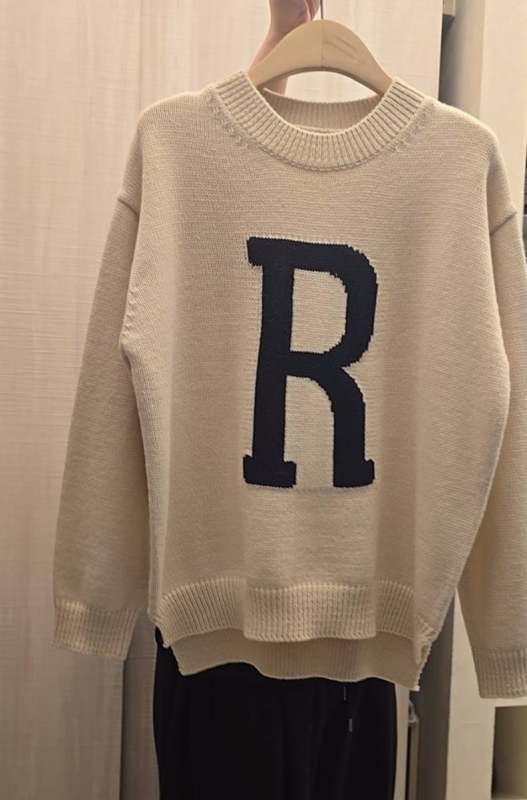 韓 大R英文字上衣 3色 size