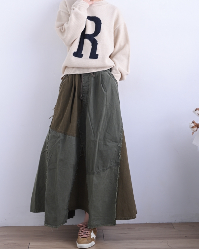 韓 大R英文字上衣 3色 size