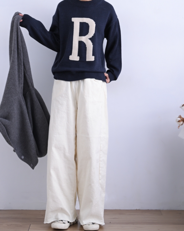 韓 大R英文字上衣 3色 size