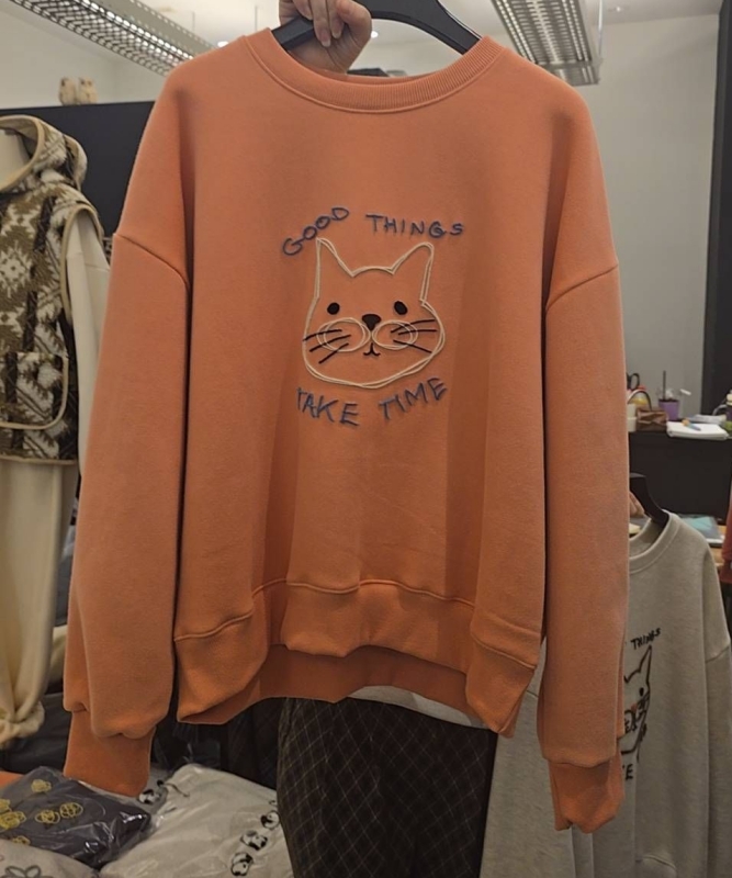 韓 縫線大頭咪上衣 3色 size