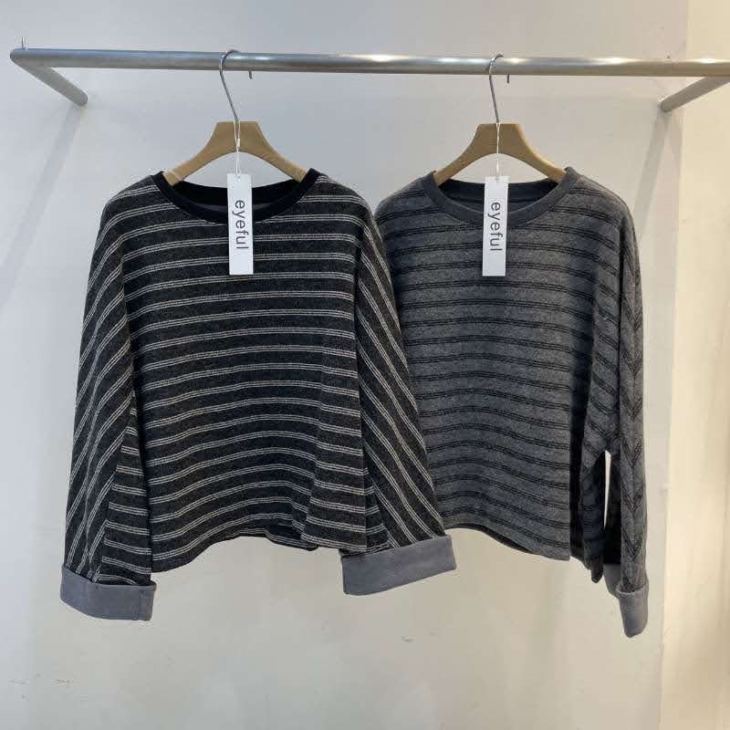 韓 袖反摺條文上衣 2色 size