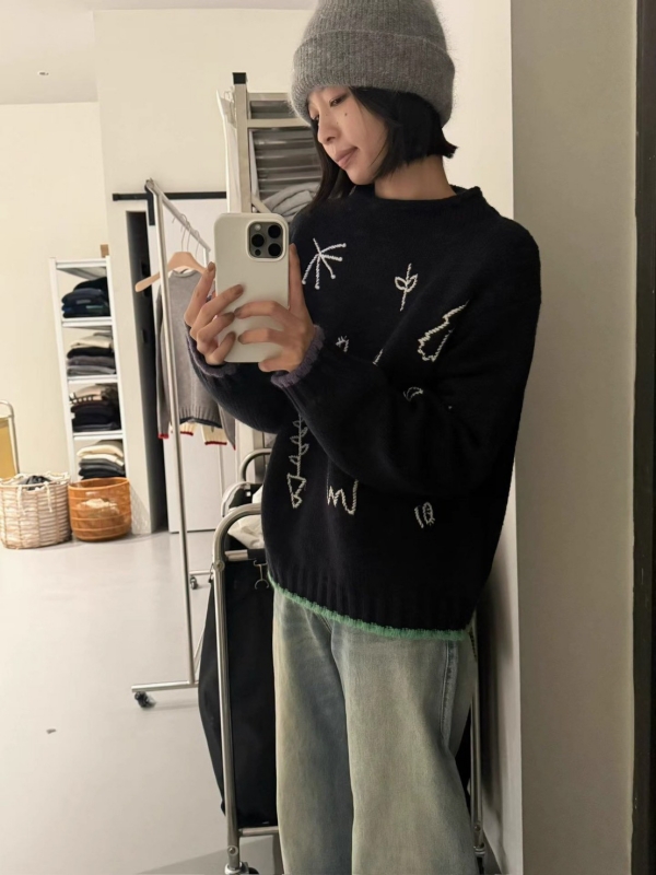 韓 線條圖案上衣 3色