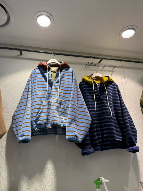 韓 配色帽連帽上衣 2色 size