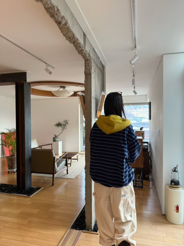 韓 配色帽連帽上衣 2色 size