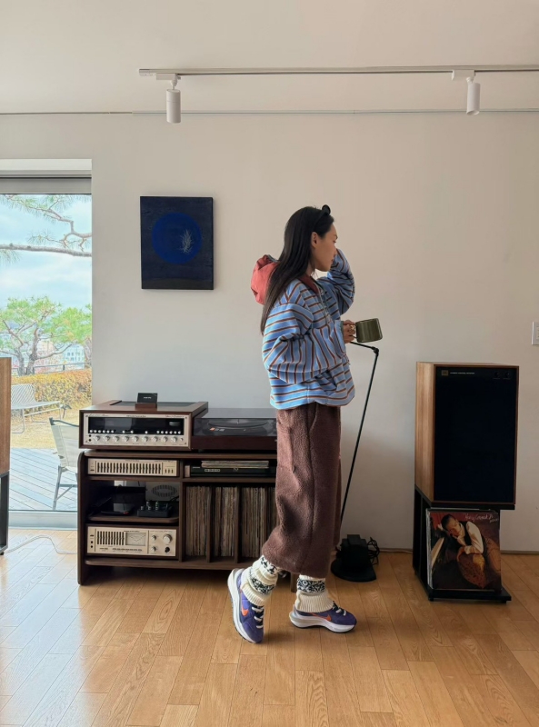 韓 配色帽連帽上衣 2色 size