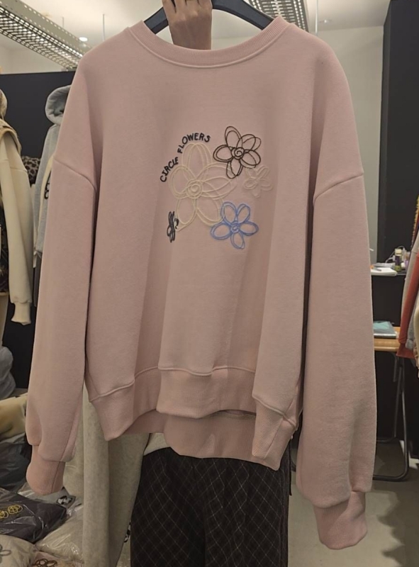 韓 繡線花上衣 2色 size