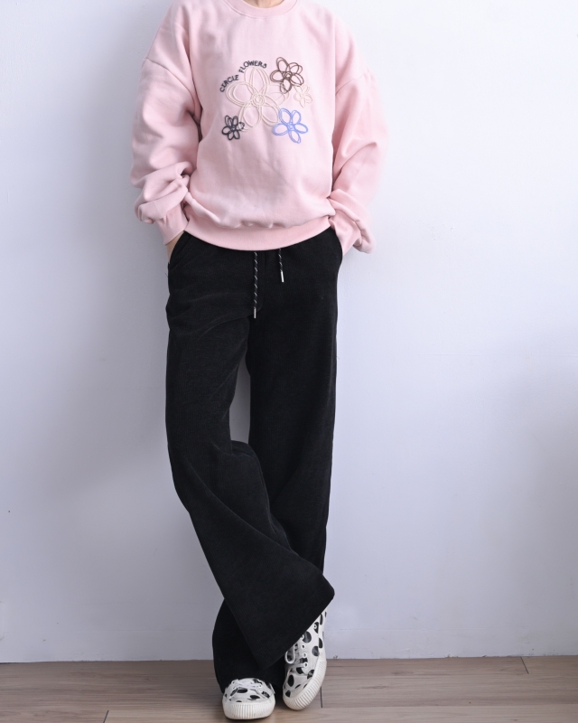 韓 繡線花上衣 2色 size