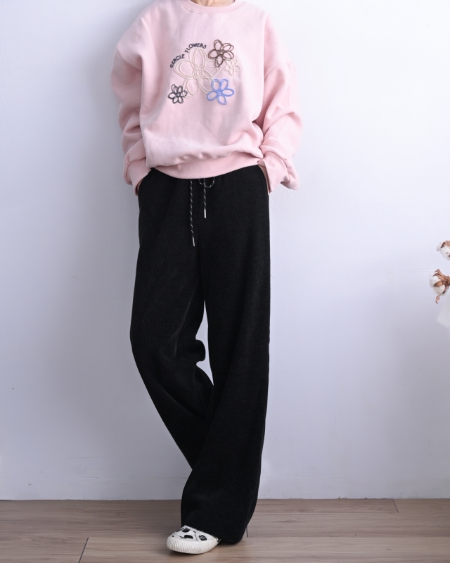 韓 繡線花上衣 2色 size