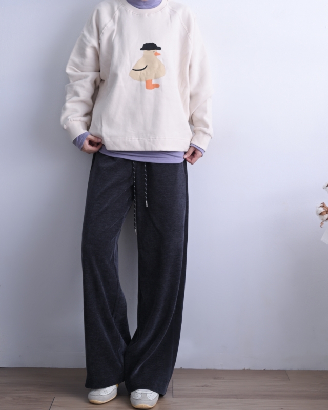 韓 戴帽鴨子上衣 2色 size