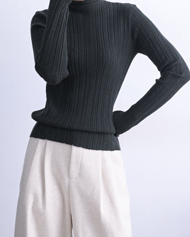 韓 人字紋小高領上衣 5色 size