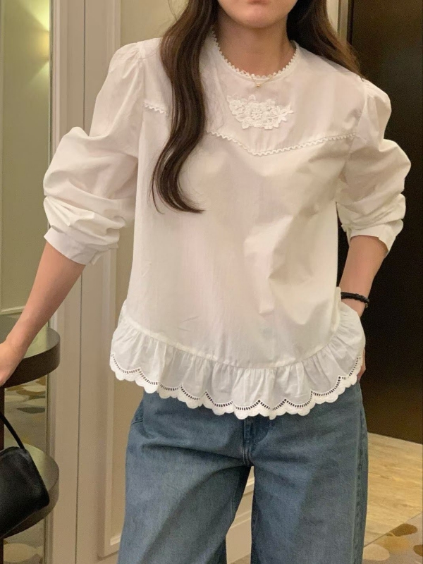 韓 衣襬波浪織花上衣 2色