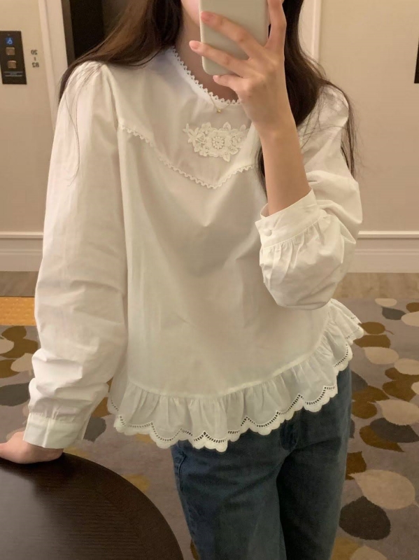 韓 衣襬波浪織花上衣 2色