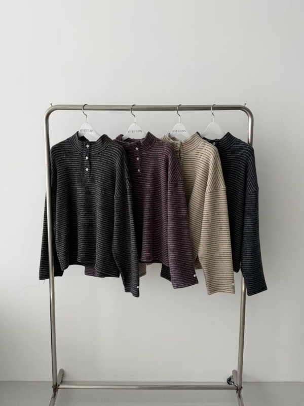 韓 三釦細條文上衣 4色