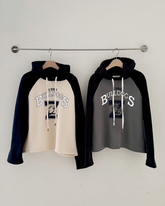 韓 拚色Z連帽上衣 2色