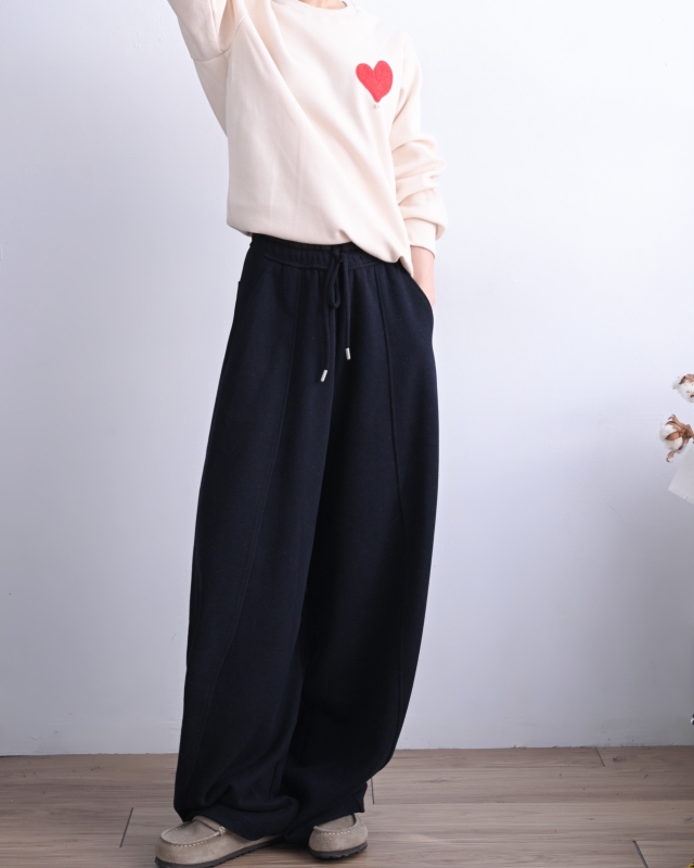 韓 愛心小珍珠上衣 3色 size