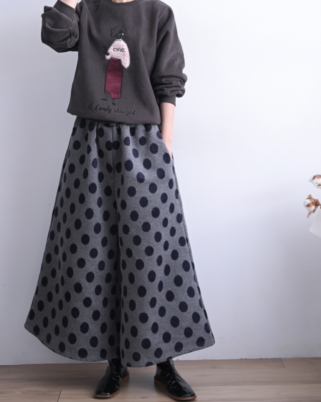 韓 戴珍珠女生上衣 3色 size