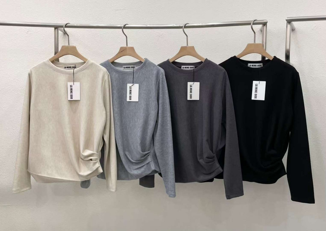 韓 前抓褶造型上衣 4色 size