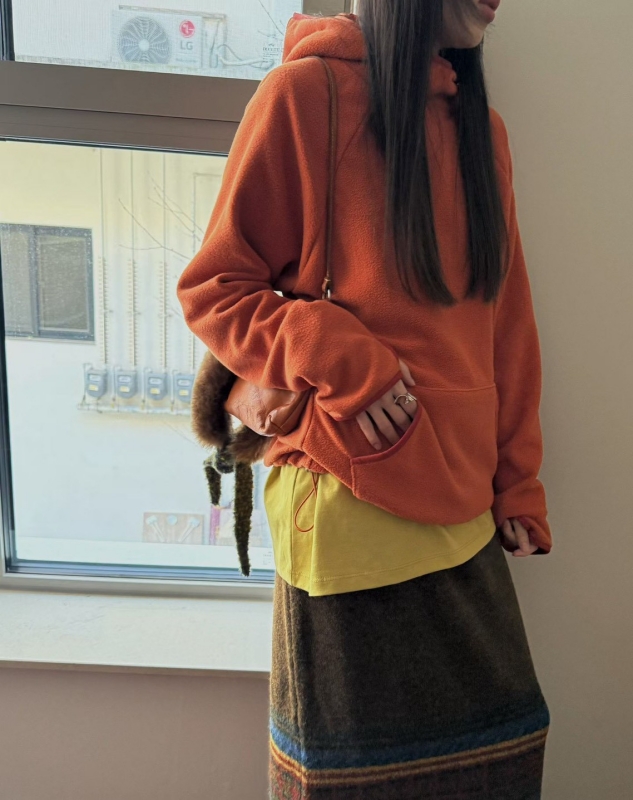 韓 滾邊配色連帽上衣 3色 size