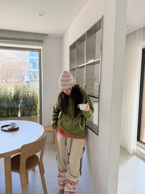 韓 滾邊配色連帽上衣 3色 size