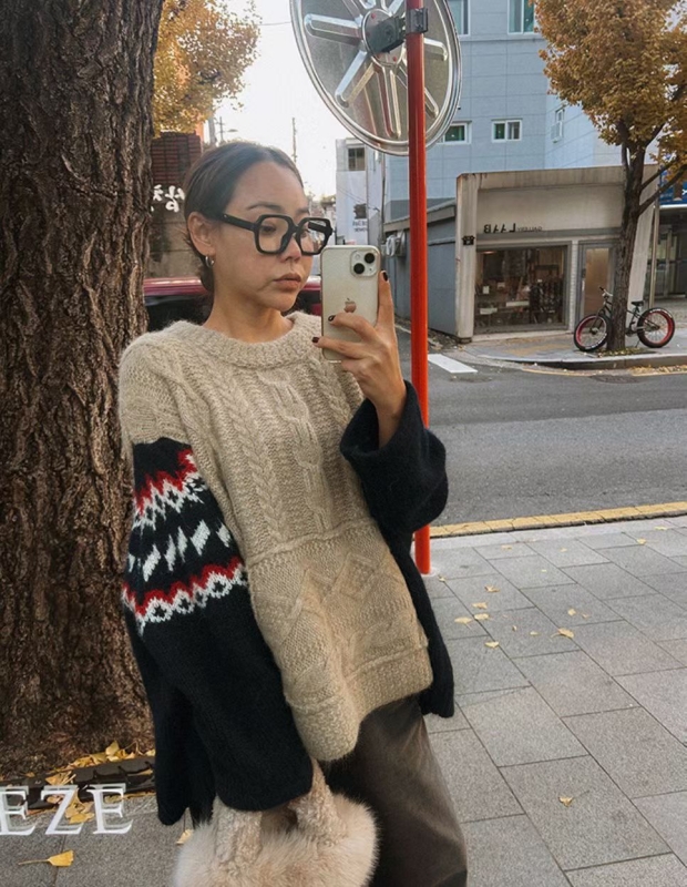 韓 麻花圖騰寬袖上衣 2色 size