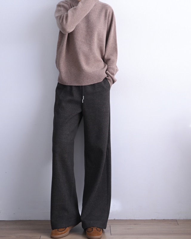 韓 小圓牌素色上衣 4色 size