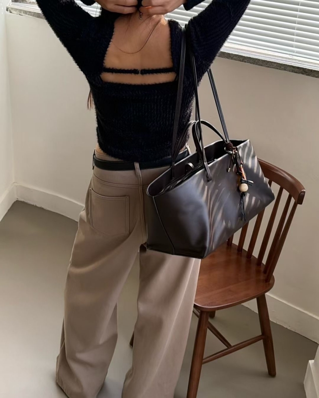 韓 小露背上衣 2色