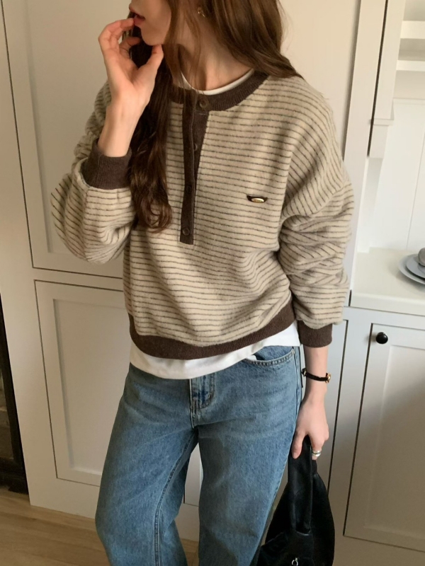 韓 圓領釦條文上衣 4色