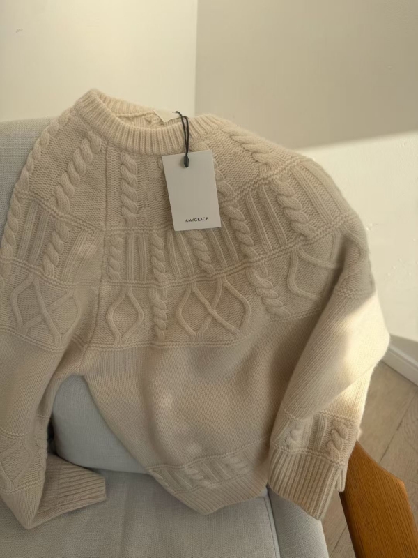 韓 捲捲菱形上衣 3色