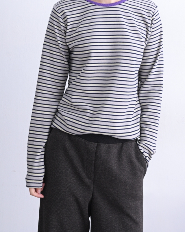 韓 Q彈條文上衣 2色 size