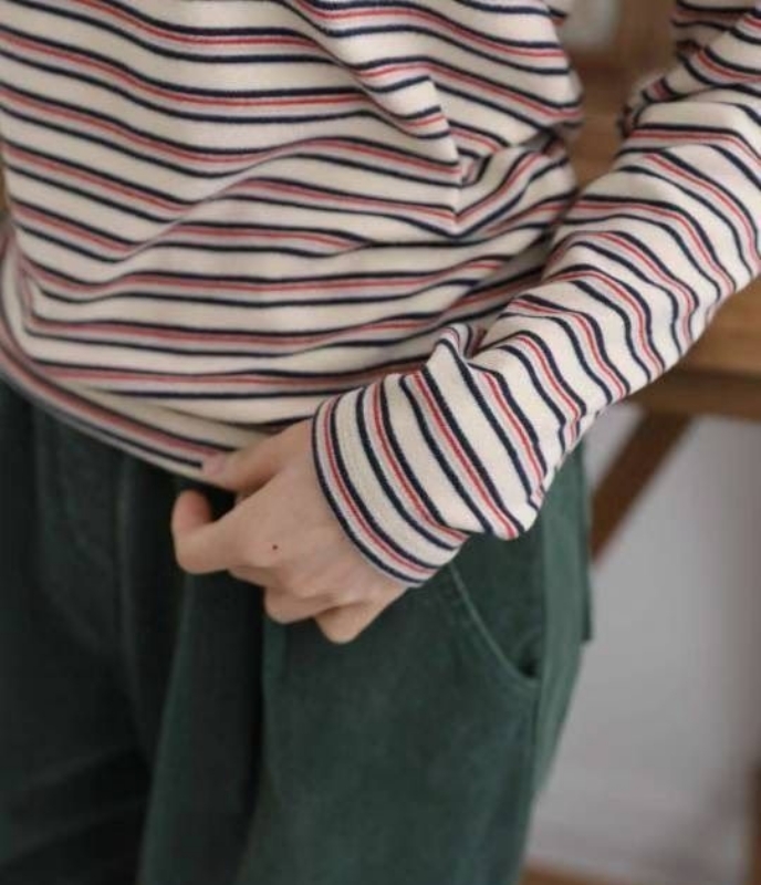 韓 Q彈條文上衣 2色 size