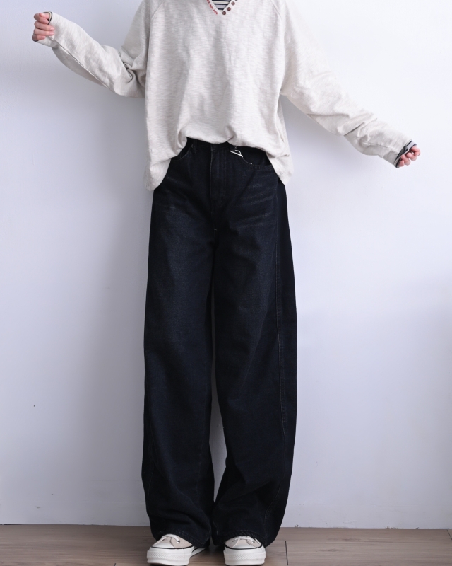 韓 小V小釦上衣 3色 size