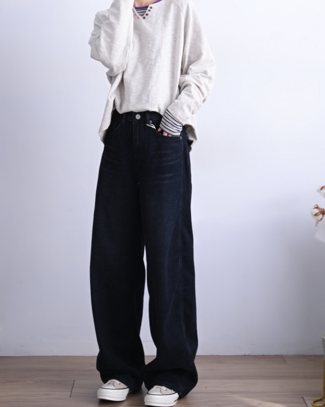 韓 小V小釦上衣 3色 size