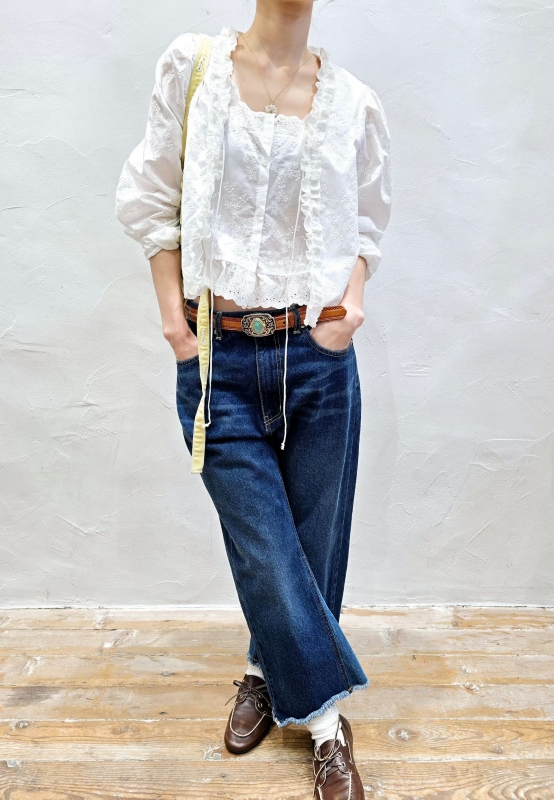 韓 假兩件式捲捲領上衣 2色