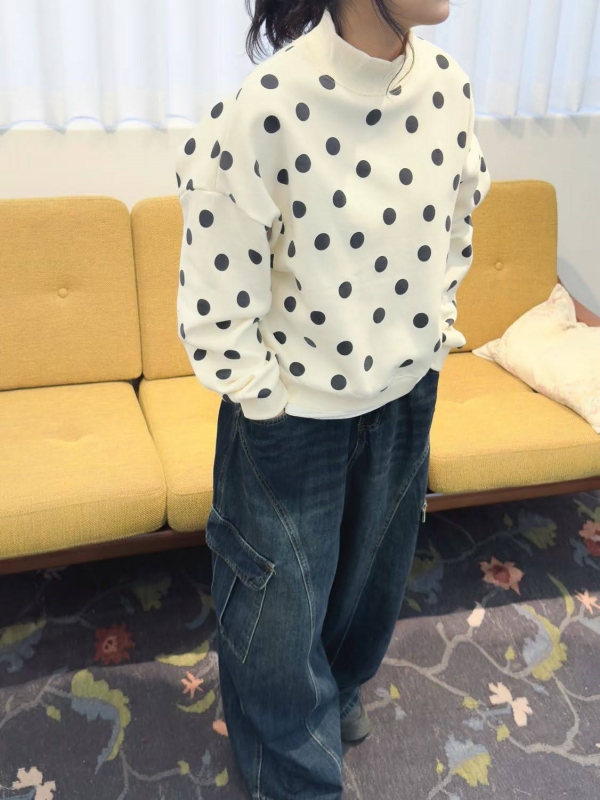 韓 小高領點點上衣 3色